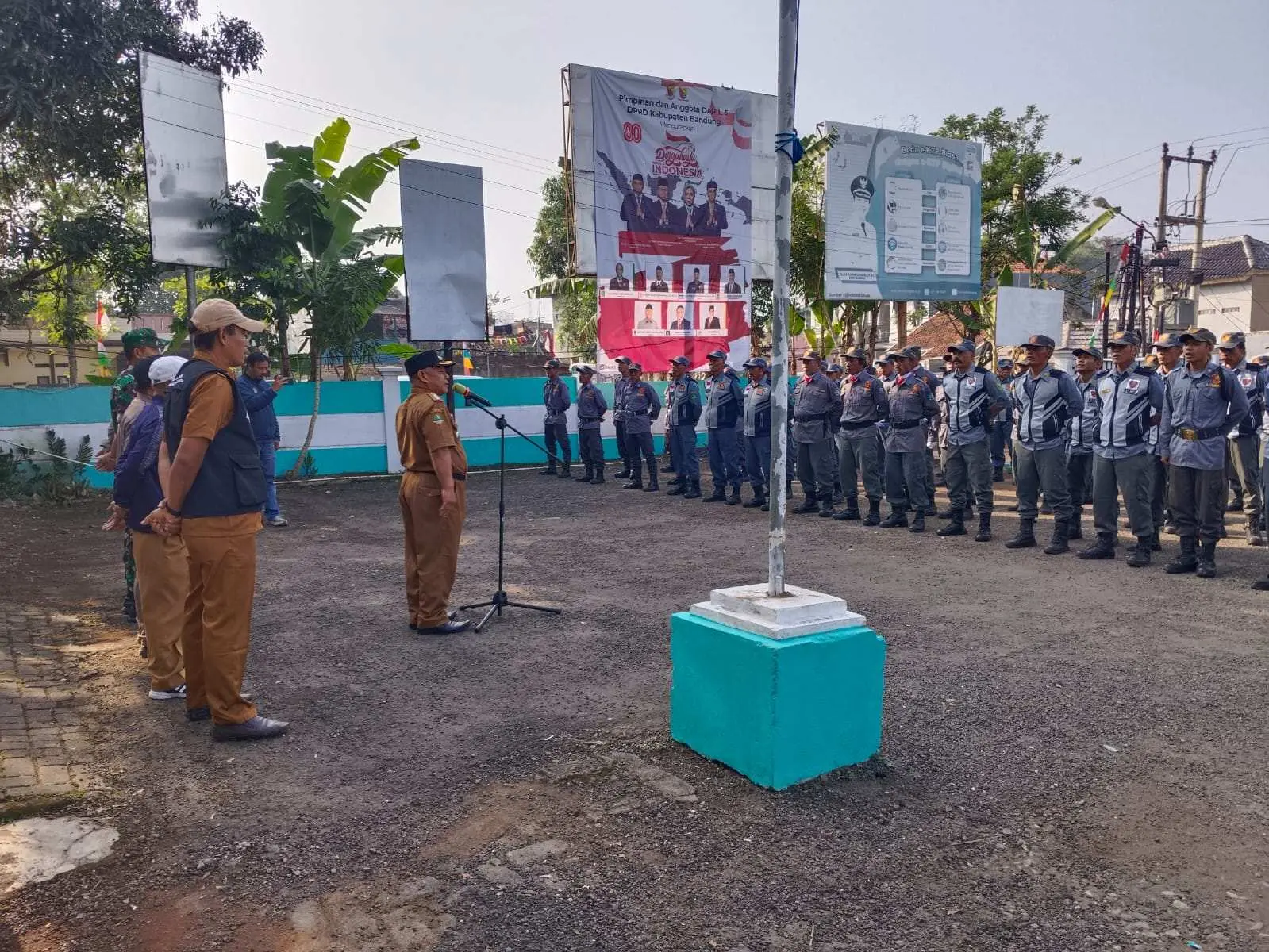Kecamatan Paseh Gelar Lomba PBB Linmas dalam HUT RI ke-80