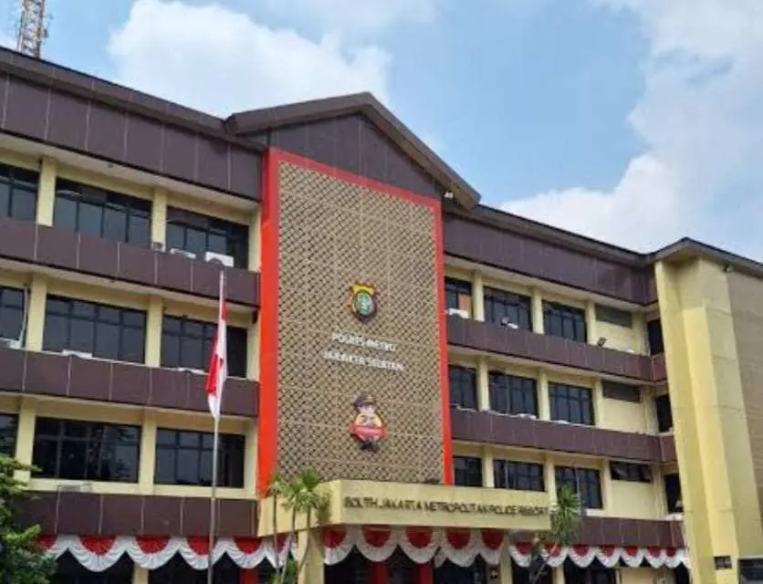 Diduga Tipu Dan Gelapkan 1 Miliar Rupiah, Pengusaha Laporkan Mantan Kepala Desa ke Polres Jakarta Selatan