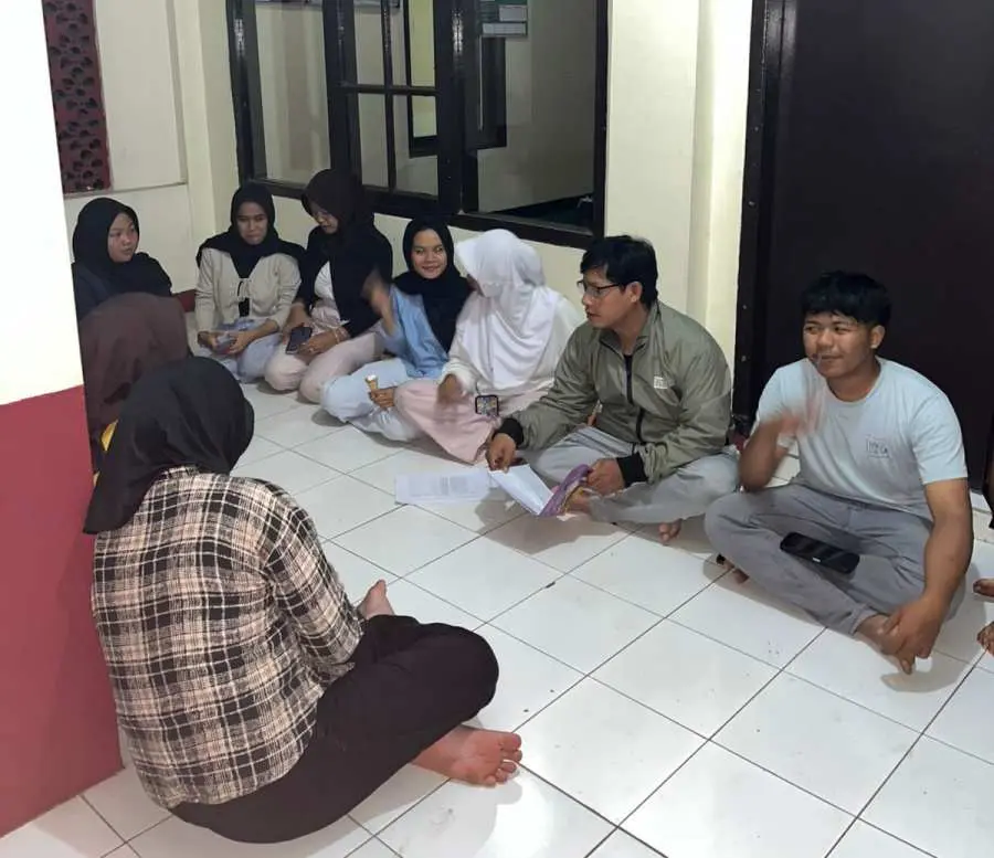 Ketua RW Ajak Pemuda-Pemudi Bangga Menjadi Anggota Karang Taruna